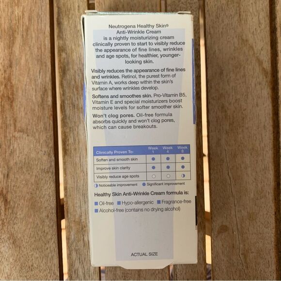 Neutrogena Healthy Skin Anti-Wrinkle Cream Night 1.4 oz NEW (Lot of 3) - Picture 5 of 8